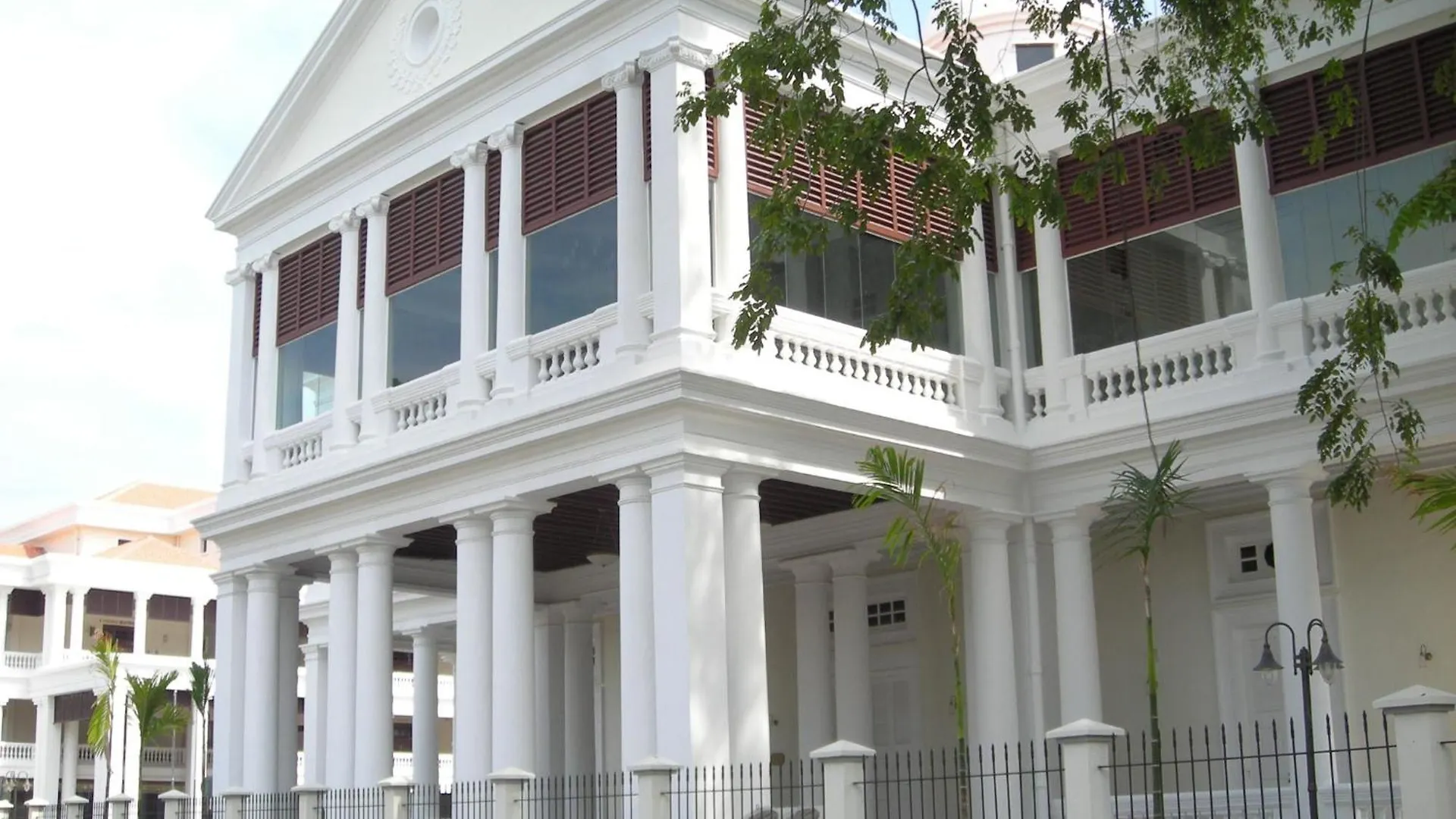 The Georgetown Green Gates Malaisie
